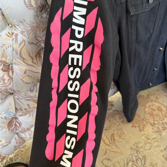 Off-White Black Denim Jacket with Pink Graphic Back - Picture 2 of 5